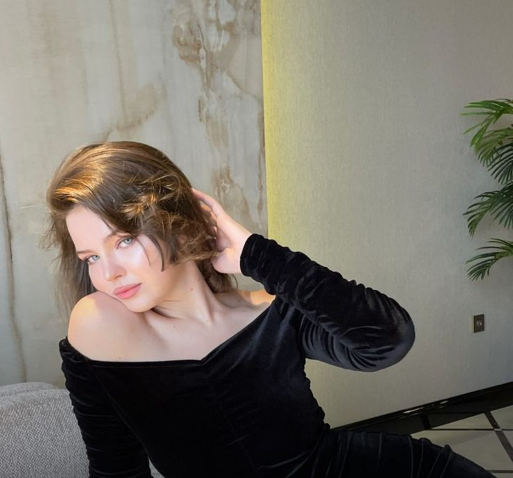 عکس دختر آبیکی همسریابی آبیک